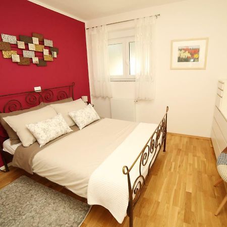 Apartman Nebo Pula Bagian luar foto