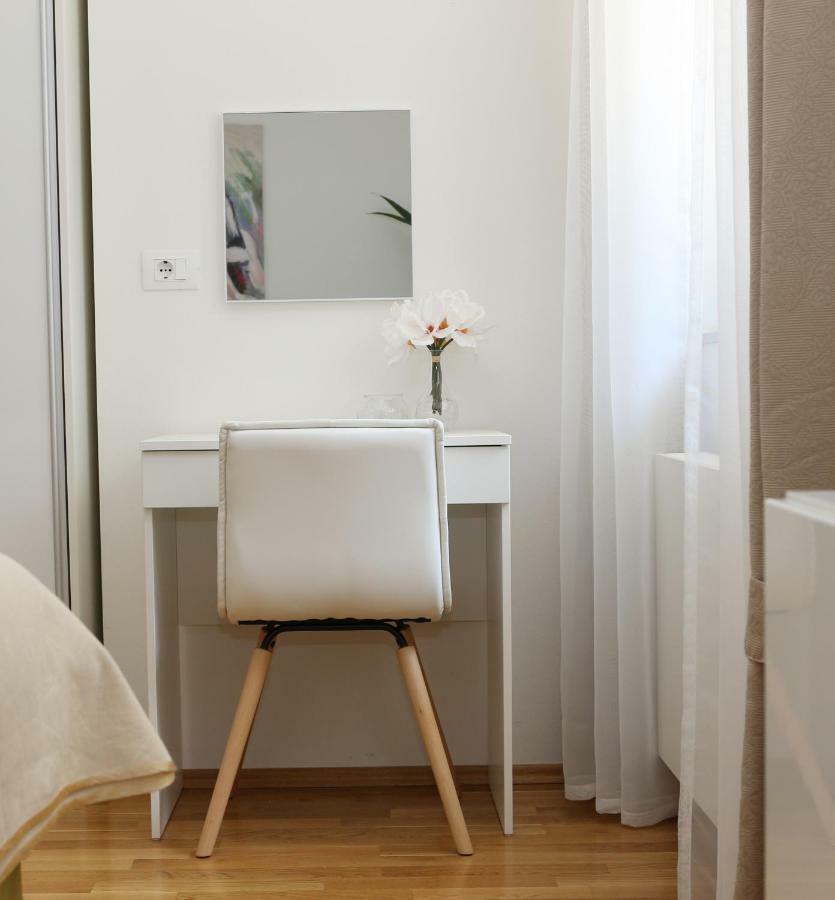 Apartman Nebo Pula Bagian luar foto