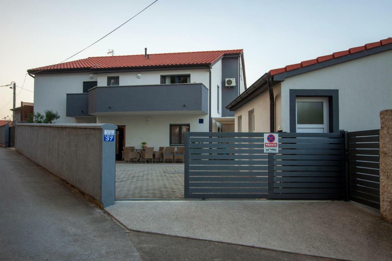 Apartman Nebo Pula Bagian luar foto
