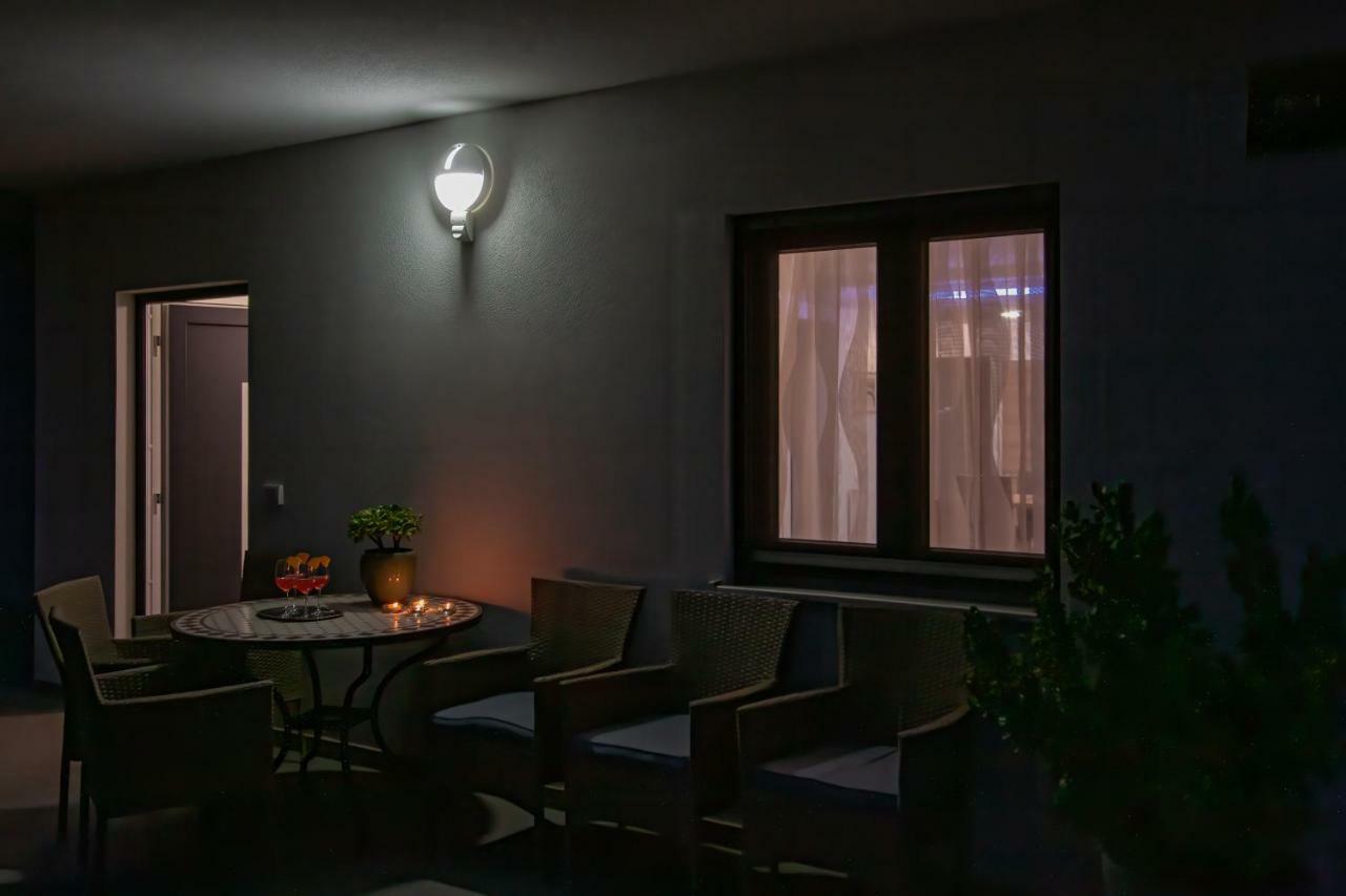Apartman Nebo Pula Bagian luar foto